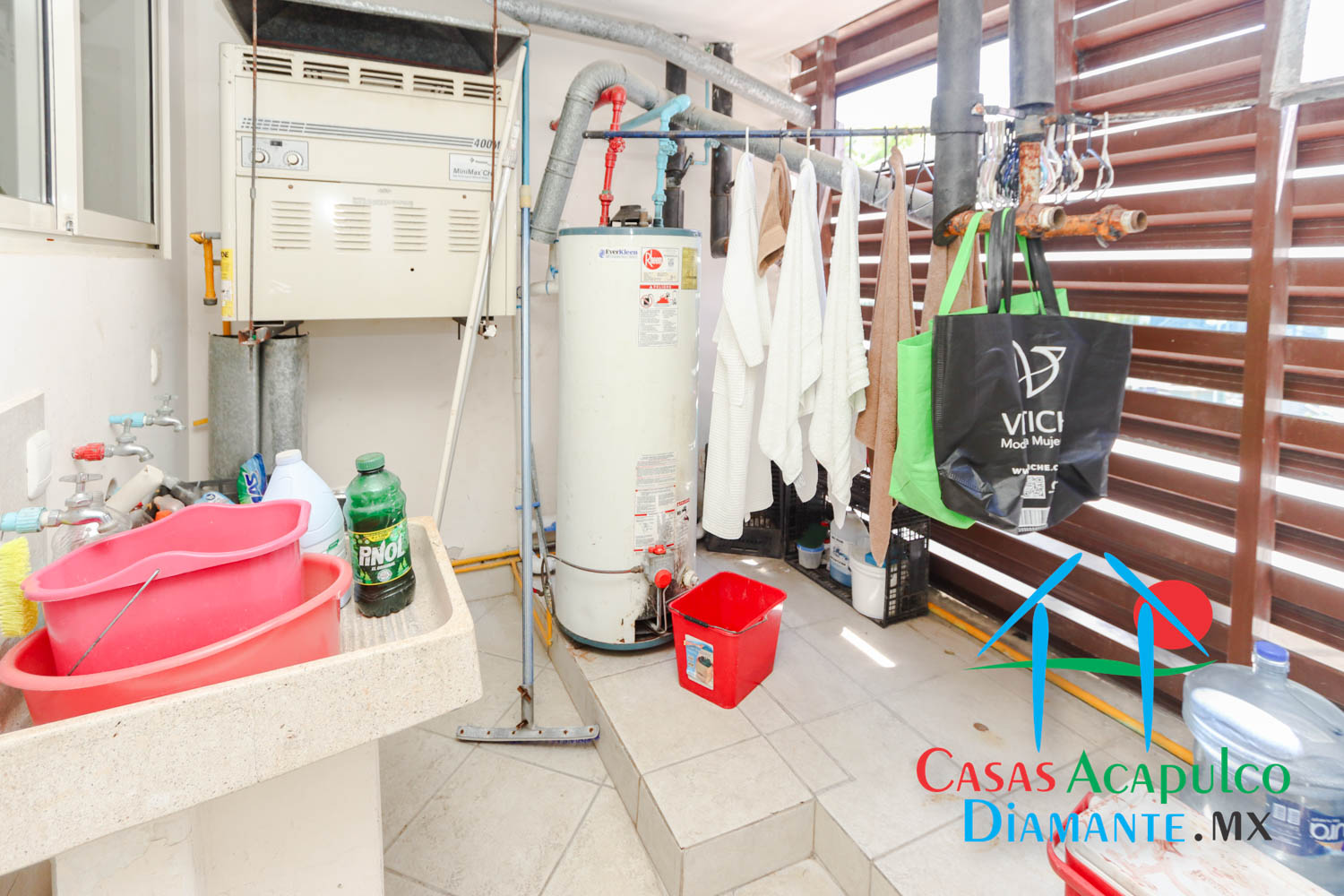 PortoChervo TC PH 02 - Área de servicio 1